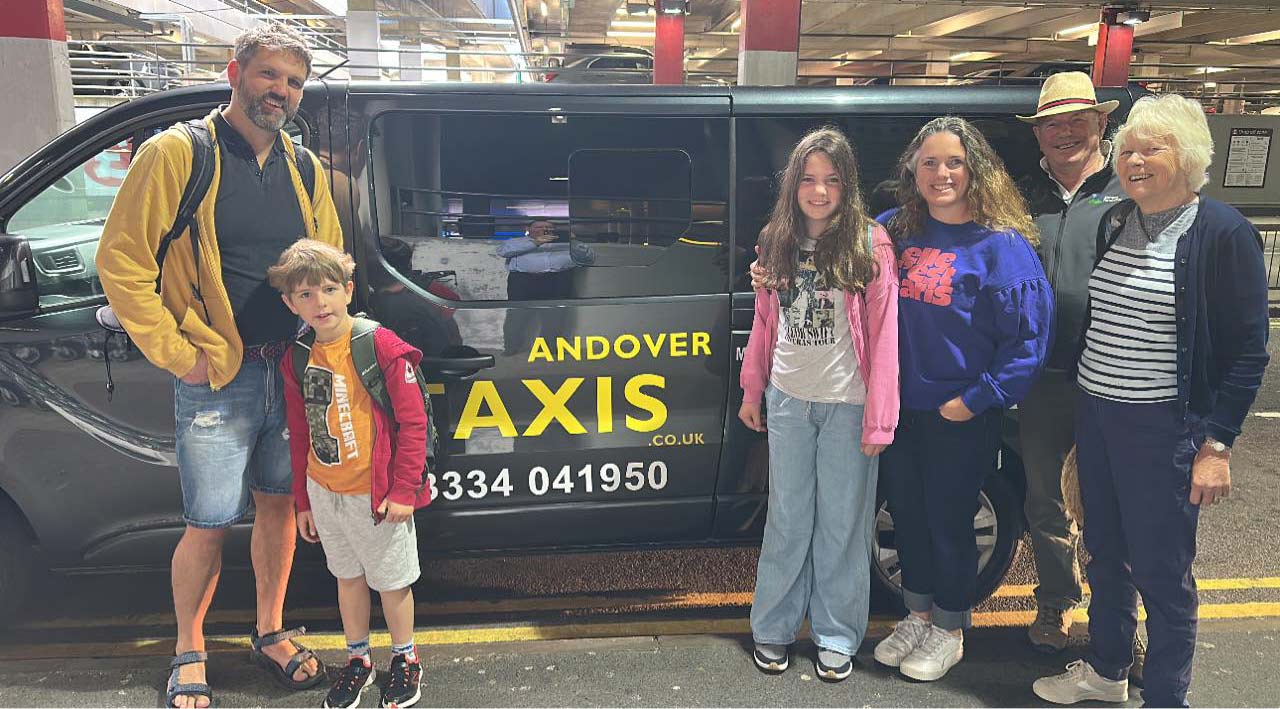 Successful customer drop off of customers that used Andover Private Hire Taxis